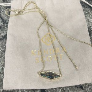 Kendra Scott necklace